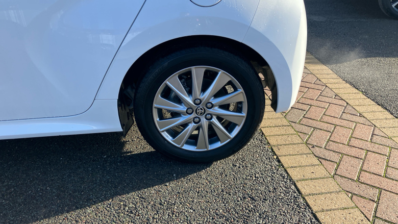 Toyota Yaris 1.5 Hybrid Icon 5dr CVT Hybrid Hatchback